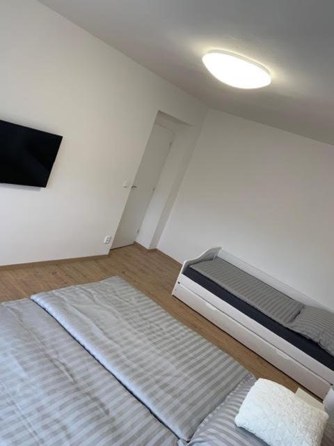 Apartman Frymburk 30 Buitenkant foto
